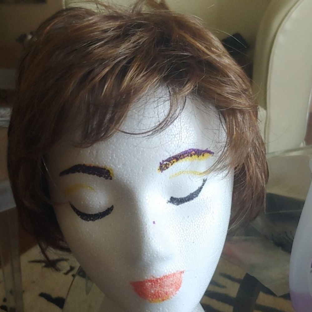 Raquel Welch wig